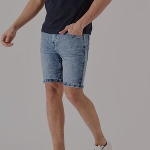 BLUENOTES MEN'S ACID WASH SLIM FIT BERMUDA SHORTS 34 like new